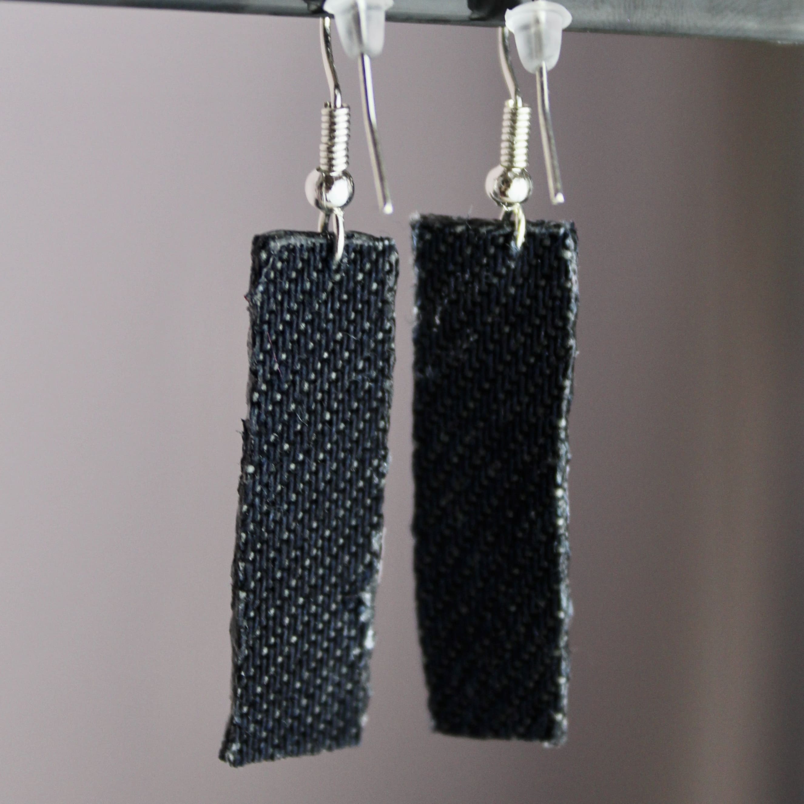 Pendientes vaqueros