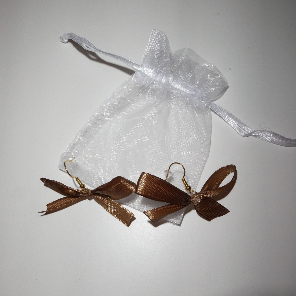 Pendientes de nudo