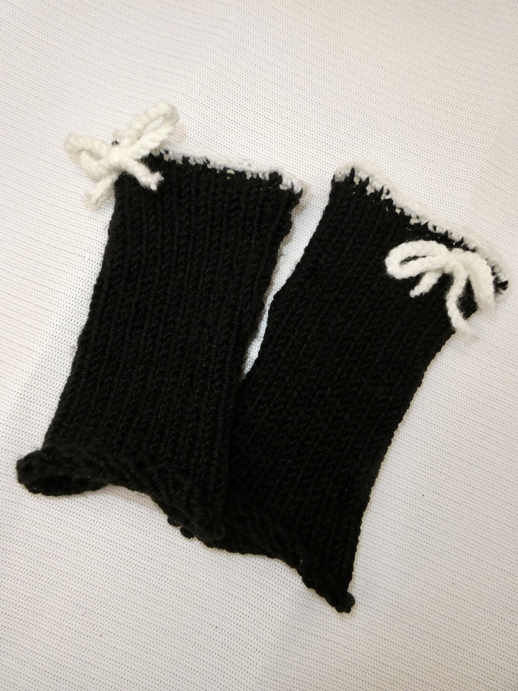 Mittens (Pre-order)